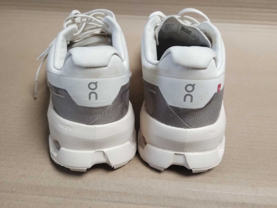 Buty do biegania biegowe 39  ON Running Cloudvista