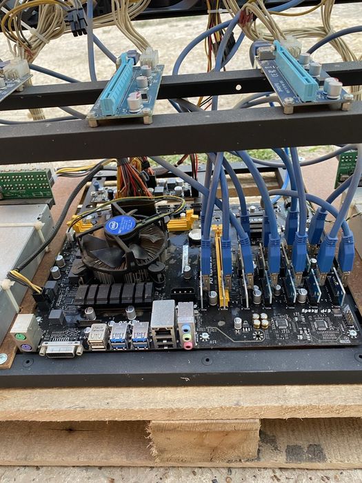 Корпус майнинг фермы