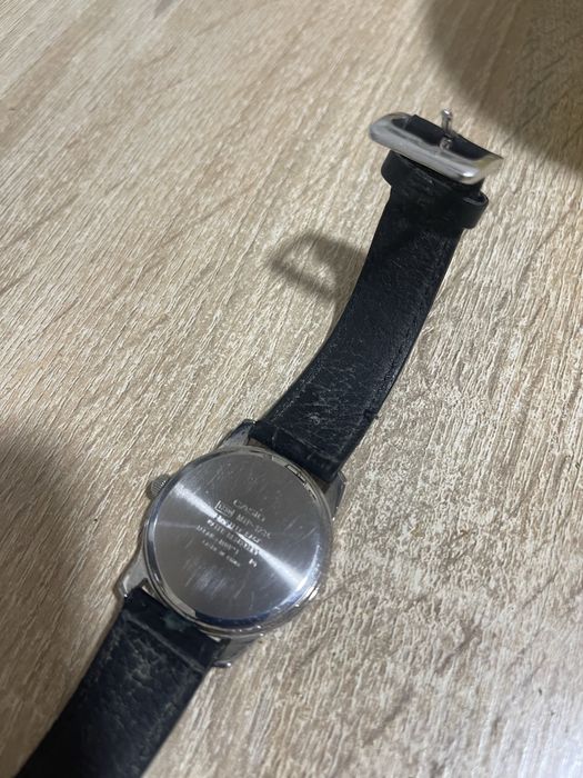 продам часы casio