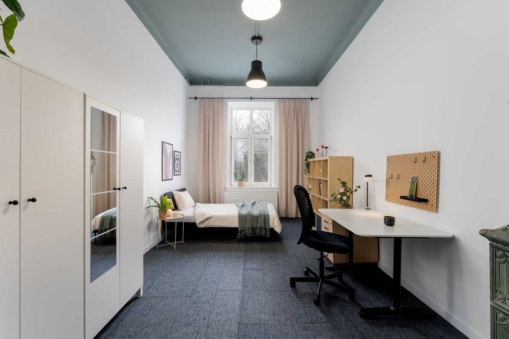 Duży pokój 1-os (19 m kw) al Mickiewicza AGH UJ Plac Inwalidów centrum