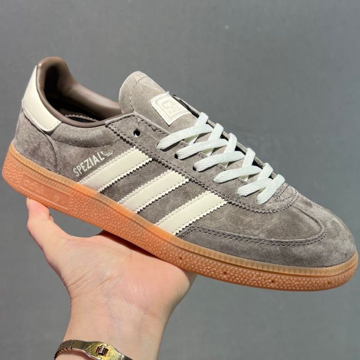 Кеди Adidas Handball Spezial з мереживом/ Самби Адідас/ Різні кольори