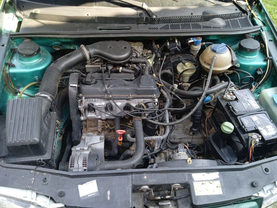 Продам гольф  по болтам.3 газ бенз можна по болтах як