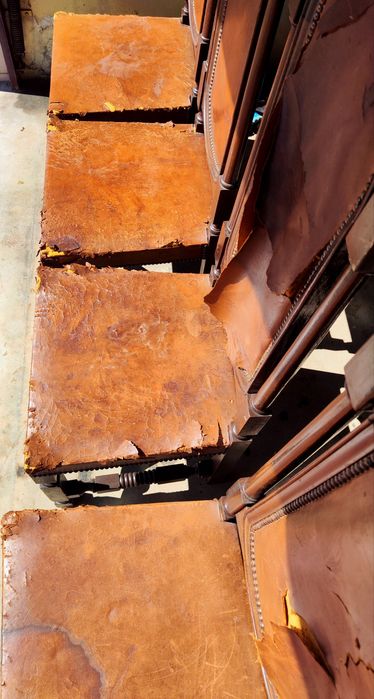 4 cadeiras madeira e pele para restauro