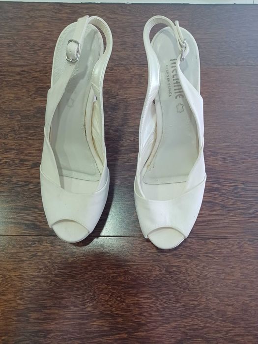 Sapato de/para Noiva