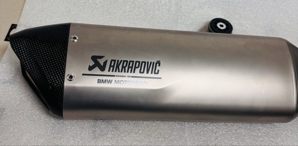 Akrapovic titanium bmw XR 1000