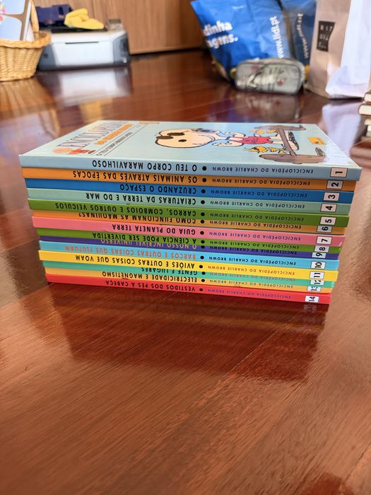 Coleção Completa Enciclopédia do Charlie Brown (14 volumes)