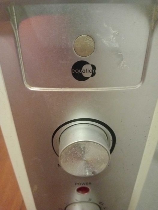 Radiador a óleo usado