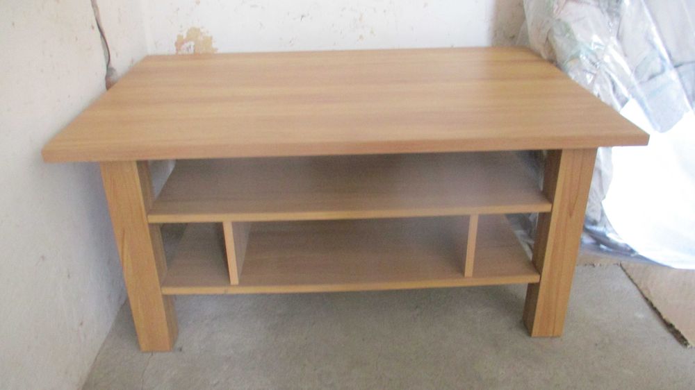 ława z półeczkami