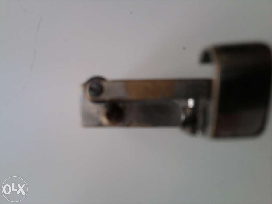 Isqueiro antigo com bandeiras429700585683701763