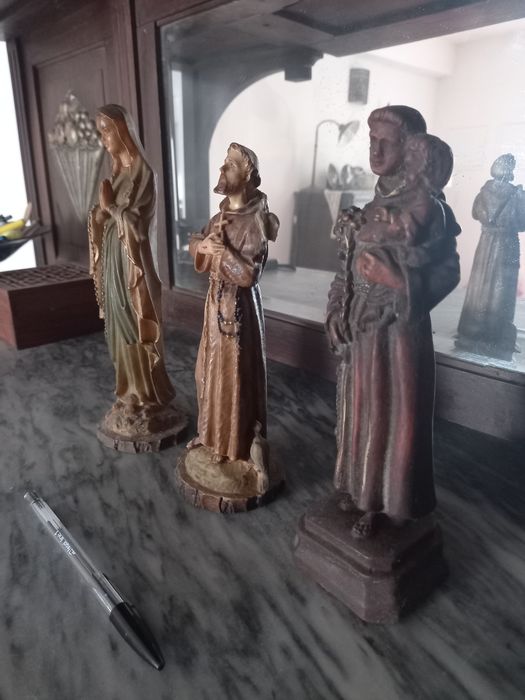 Arte Sacra- Imagens de Nossa Senhora, S.Francisco de Assis e Santo Ant