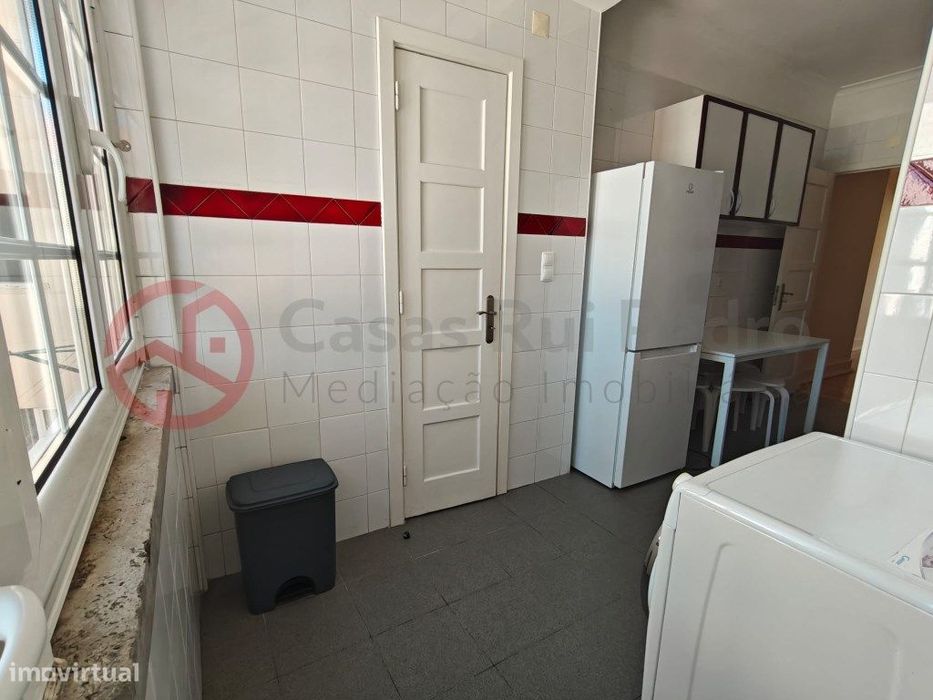 Apartamento T5 no Arreiro