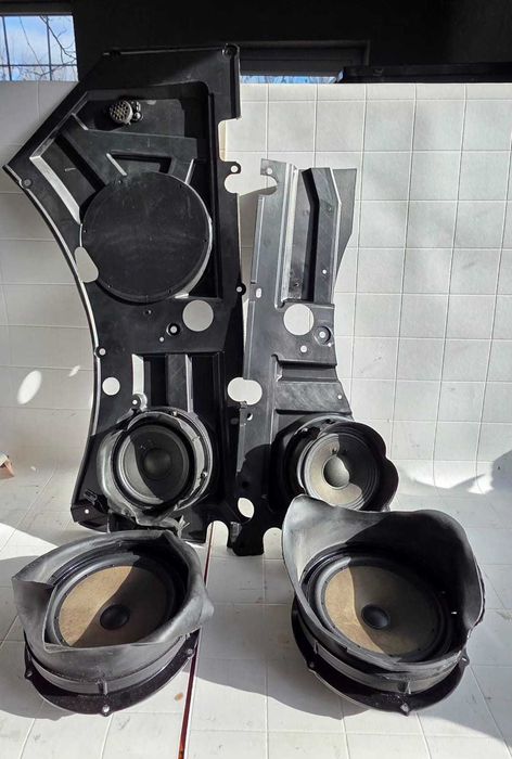 Komplet głośników VW T5 Multivan