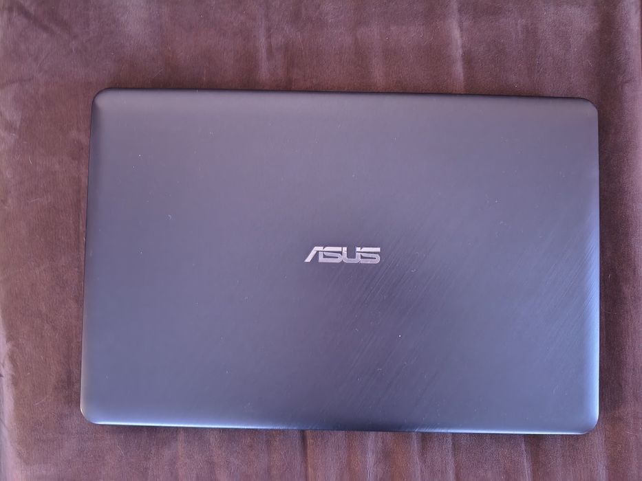 Ноутбук ASUS 15.6"