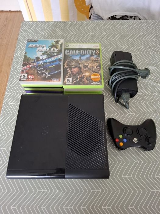 Sprzedam X-boxa 360