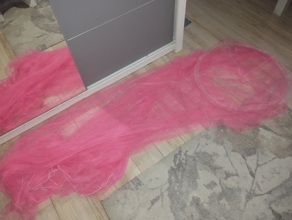 Oddam baldachim dla dziewczynki