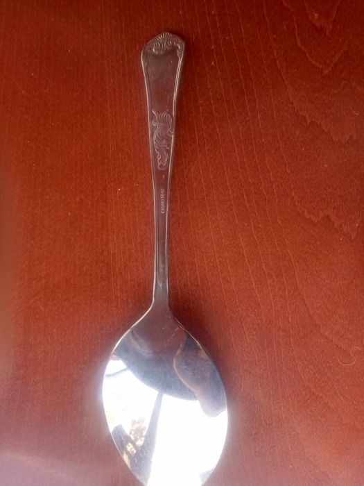 Vendo Faqueiro antigo 180 pcs