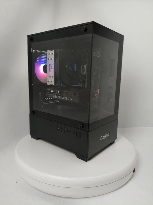 Komputer Gamingowy Ryzen 7 5700, RTX 5070, 32 GB,SSD,Win 11 Pro