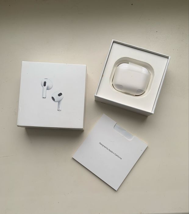 Навушники AirPods 3