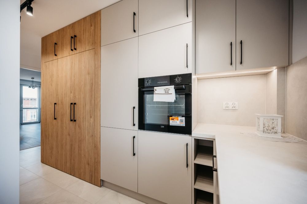 Meble na wymiar - kuchnie, szafy, garderoby i inne