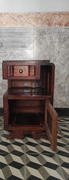 Mesas de cabeceira vintage64730156074754121