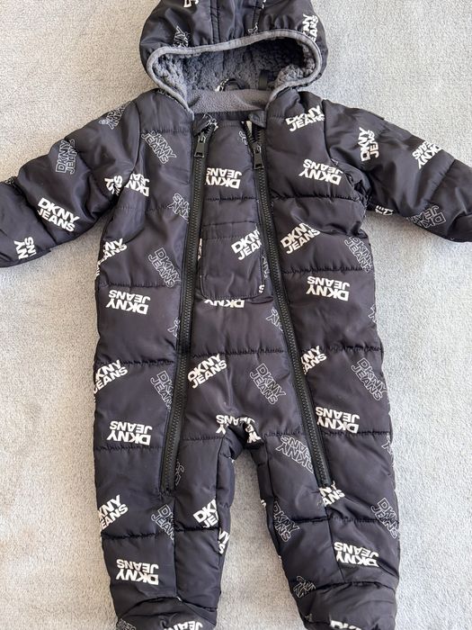 Дитячий комбінезон DKNY JEANS 6-9міс.