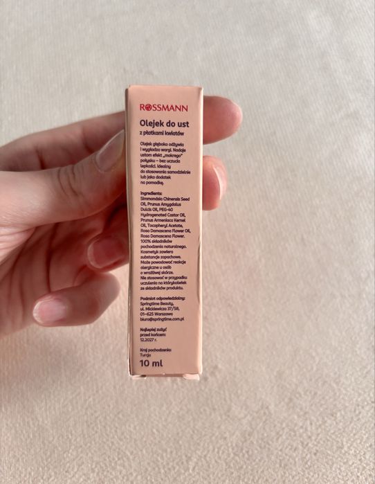 Olejek do ust z płatkami róży rossmann