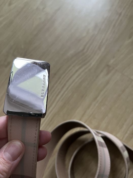 Pasek w krate Burberry