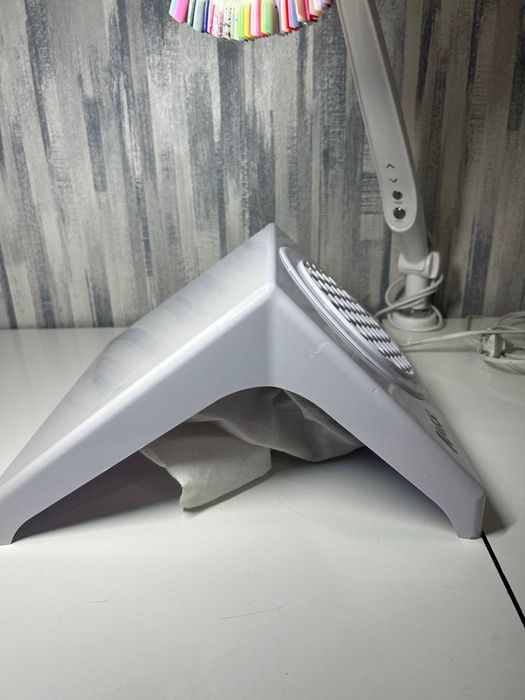 Витяжка для манікюру 100W