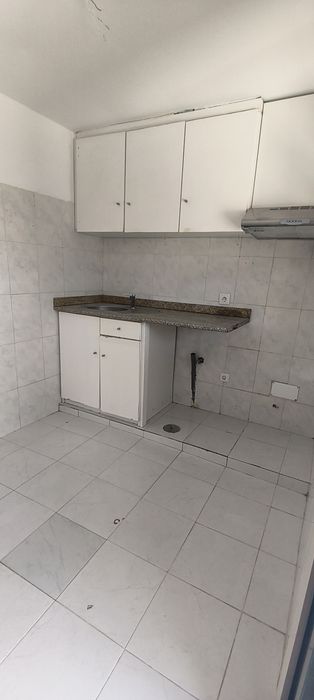 Arrendamento casa T3(renovada)