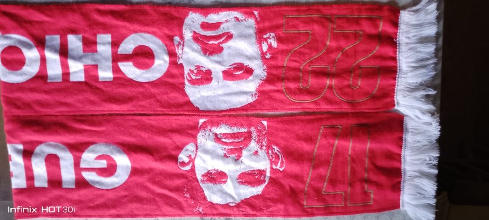 Cachecois autografados SLB