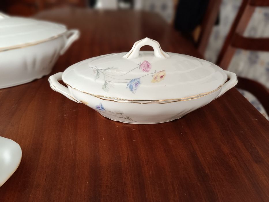 Dish Set - S.P. Coimbra64752171892355125