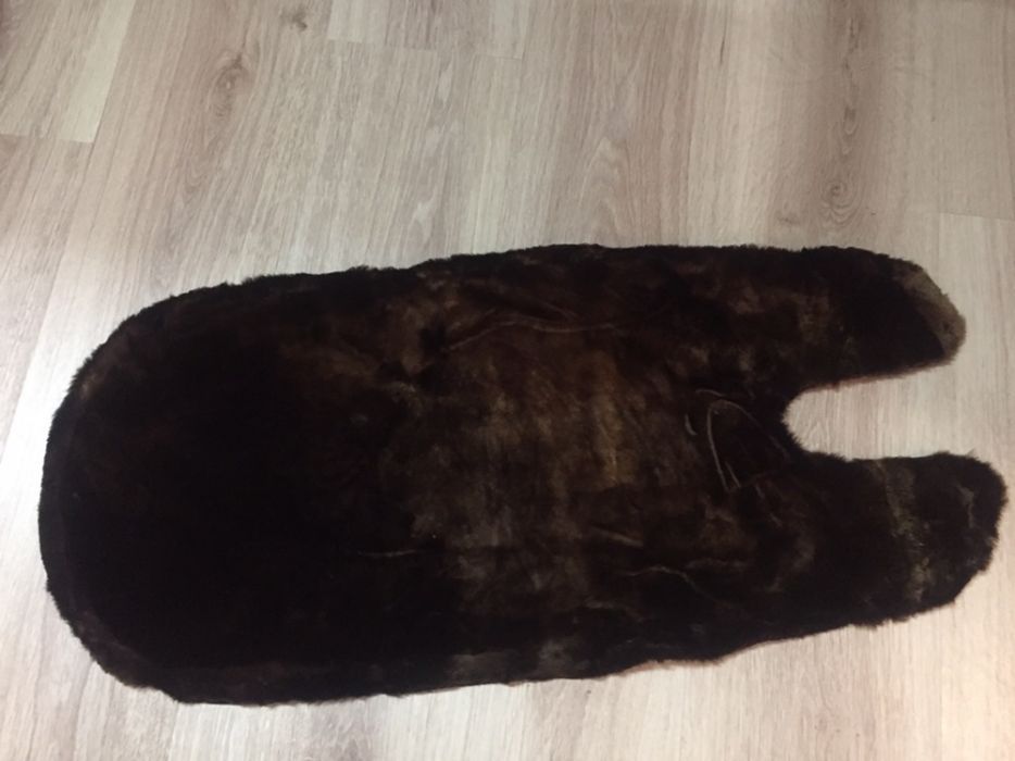 Меховой натуральный вкладыш в люльку Stokke мутон