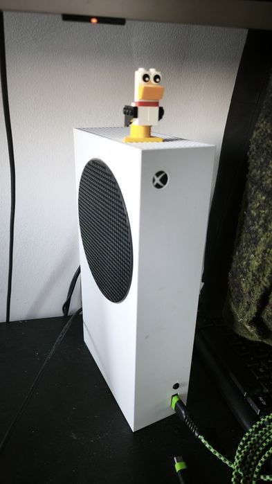 Xbox series S console