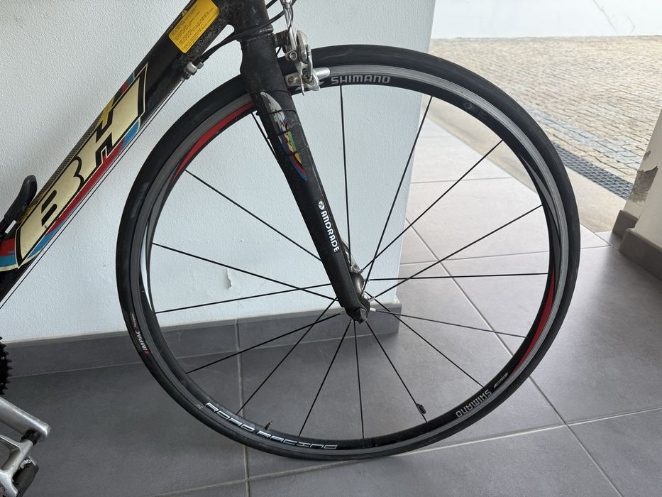 Bicicleta BH - ciclismo