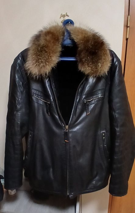 Продам кожаную дублёнку  56р