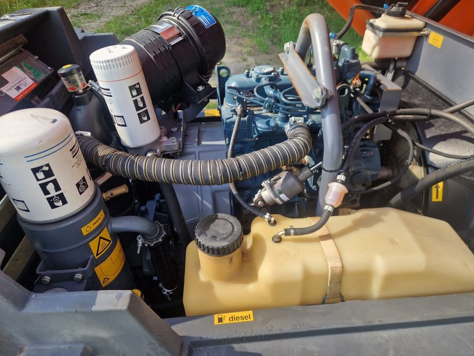 Kompresor śrubowy Atlas Copco XAS57