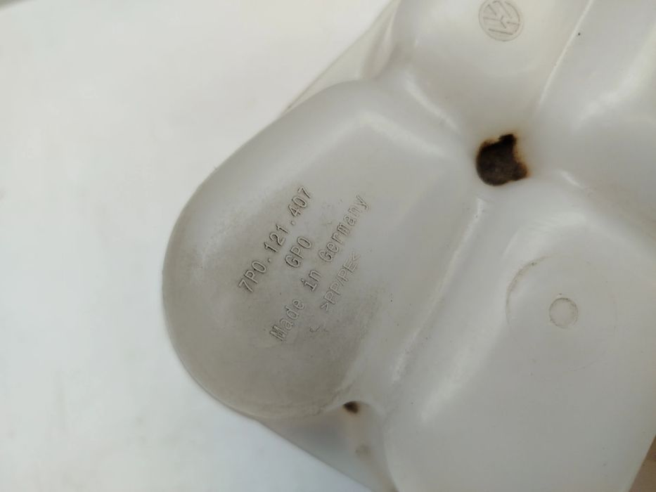 Reservatório / depósito da água / líquido de refrigeração PORSCHE Caye