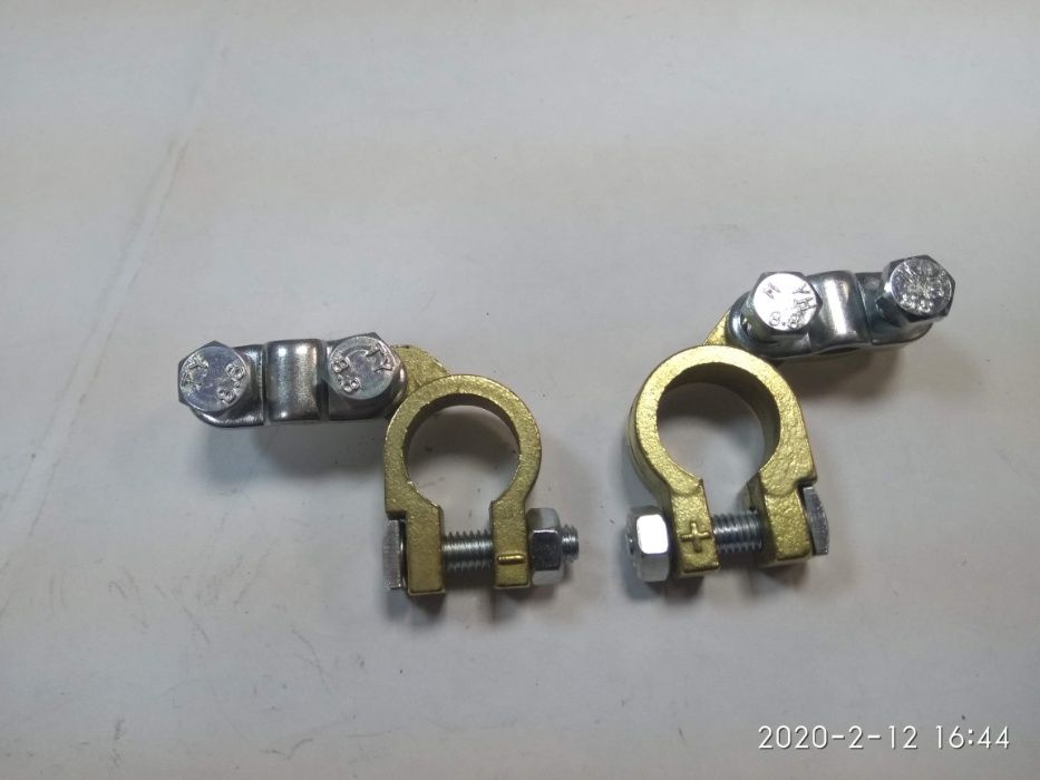 Надежная клемма аккумулятора (не Китай) Наложенным платежем клема акб