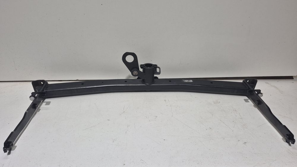 Hak holowniczy oryginalny Audi A3 8Y0.803.881