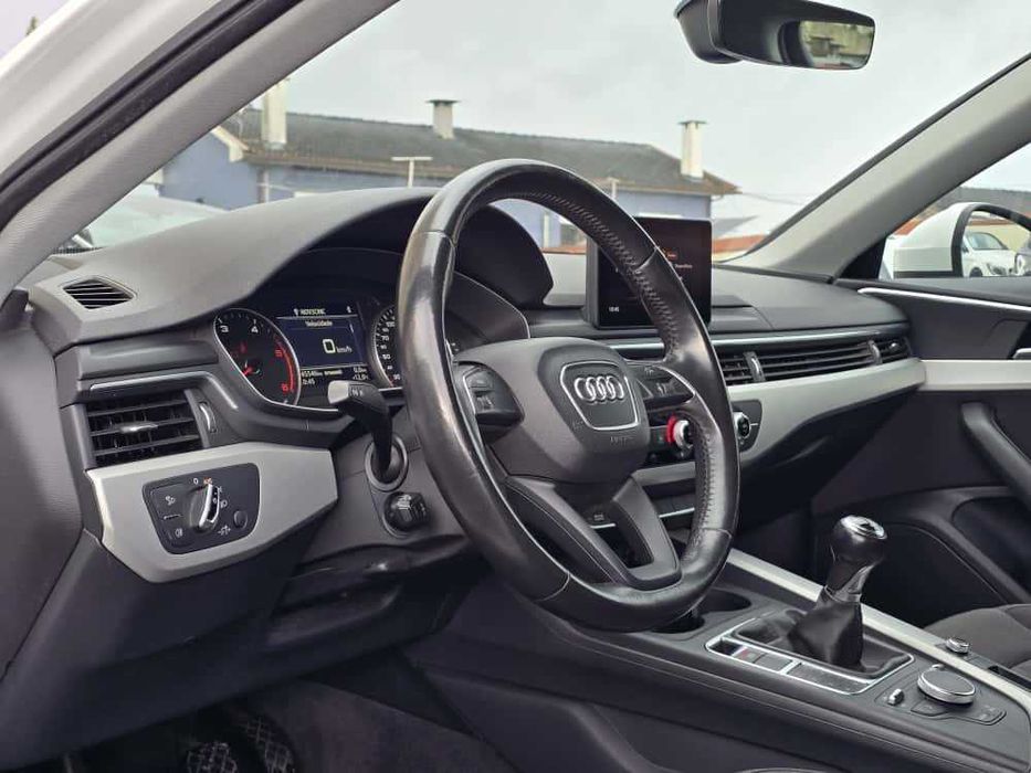 AUDI A4 LIMOUSINE B9 S LINE 2.0TDI 150CV