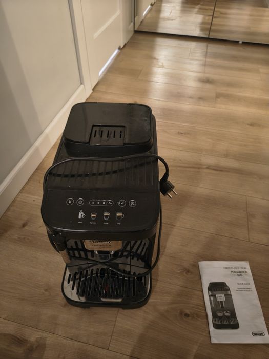 Ekspres do kawy DeLonghi magnifico Evo