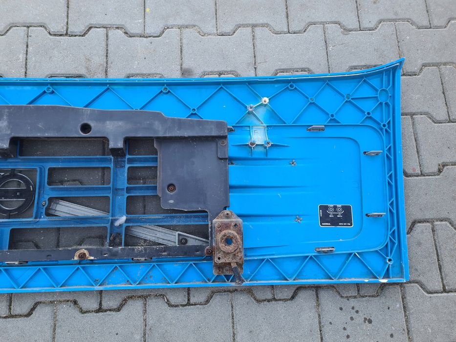 Maska Atrapa Grill oryginał Volvo FM 9 12 13