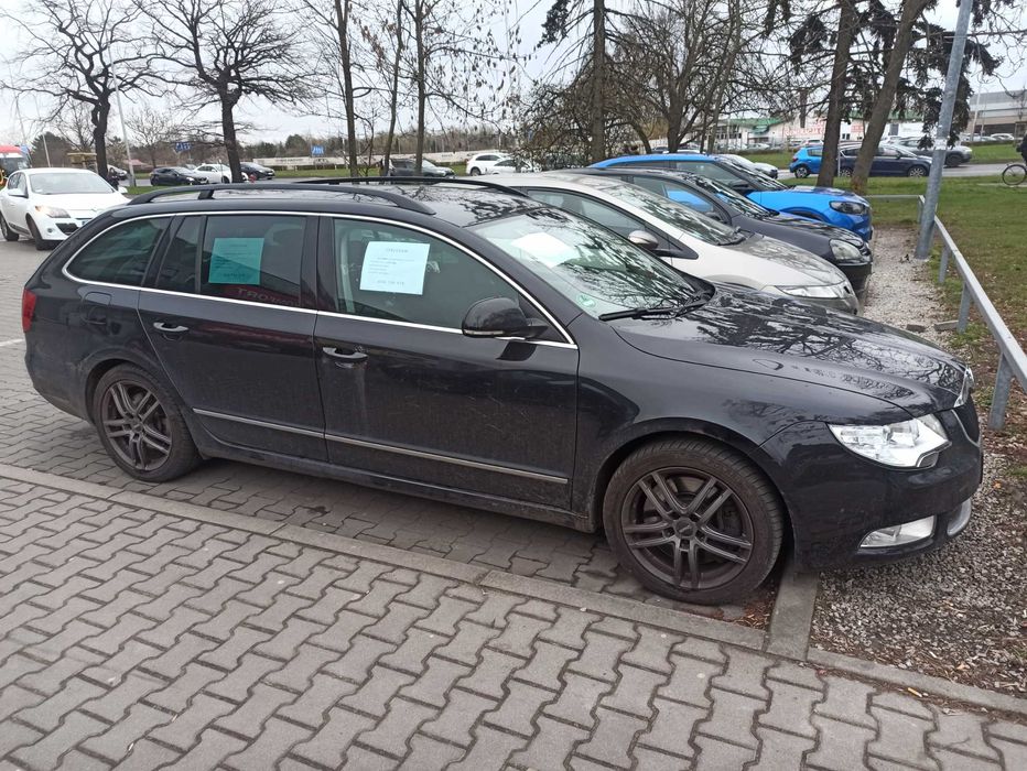 Luksusowa limuzyna Skoda Superb 3,6 V6 260 KM B+G,napęd 4 x 4, 2012 gaz BRC