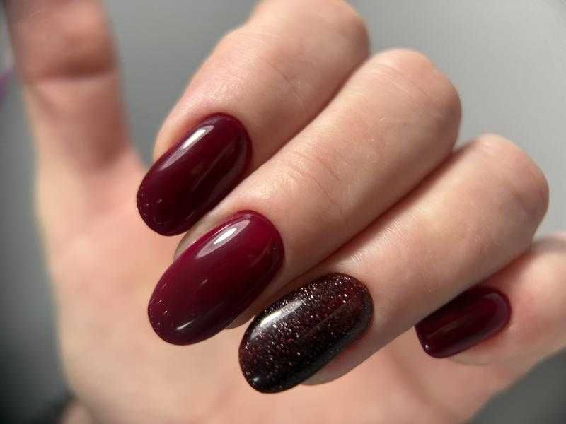 Курс нарощення на нижні форми та комбі манікюр