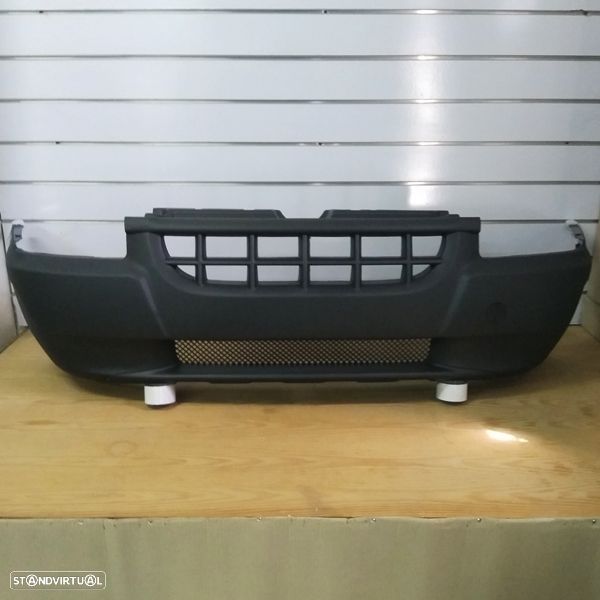 Para-choques Fiat Doblo modelo: 2000 até 2005 novo