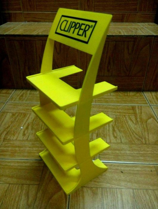Expositor de isqueiros Clipper