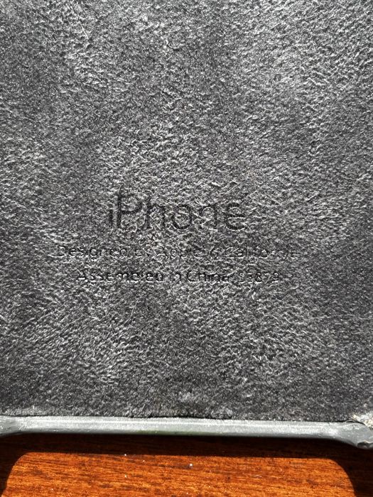 Оригінальний чохол для iPhone SE 2016