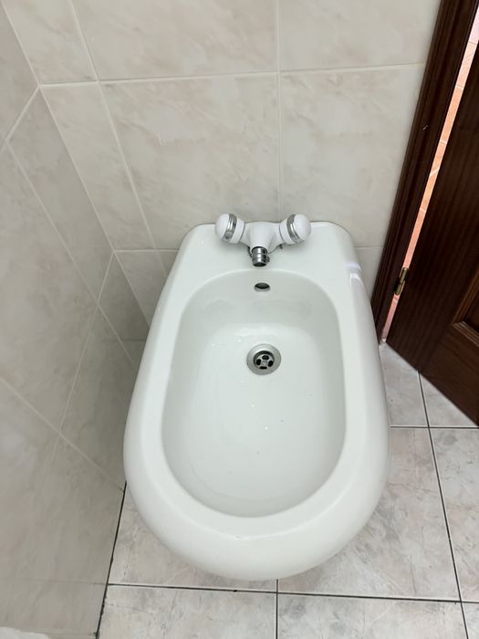 Conjunto de loicas de casa banho