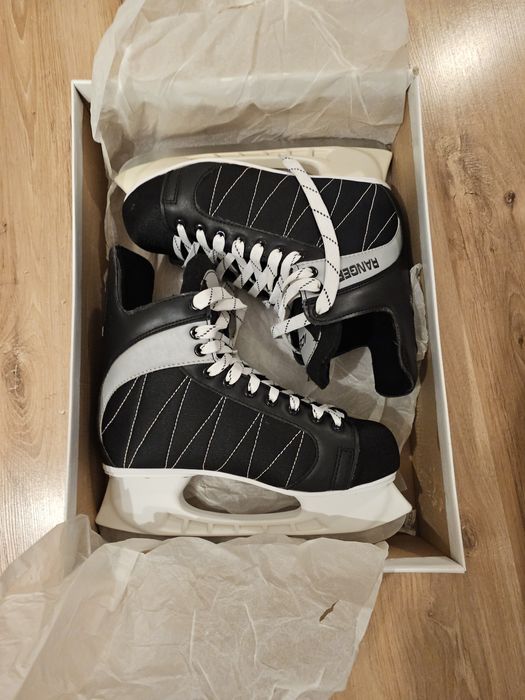 Łyżwy hokejowe rozmiar 44