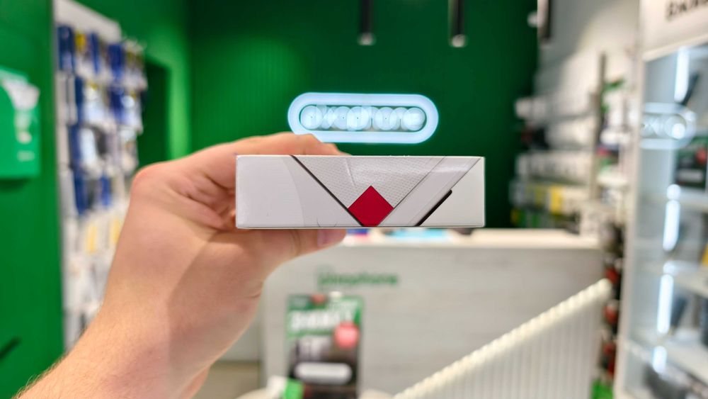 Магазин NEW Nothing Phone (3a) 12/256GB Black/White Гарантія